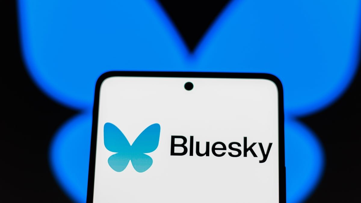 Bluesky adds videos to the platform to take on Elon Musk's X