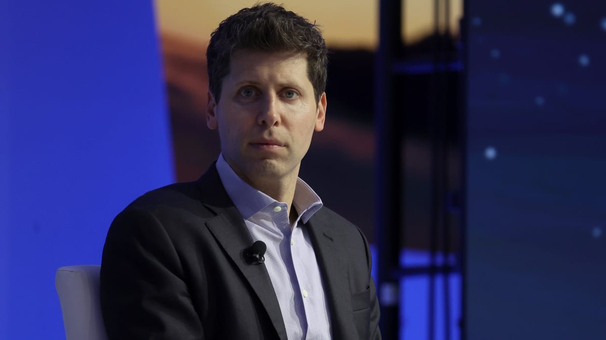 OpenAI's Sam Altman cozies up to Trump by posting Democrats' letter worrying he's cozying up to Trump